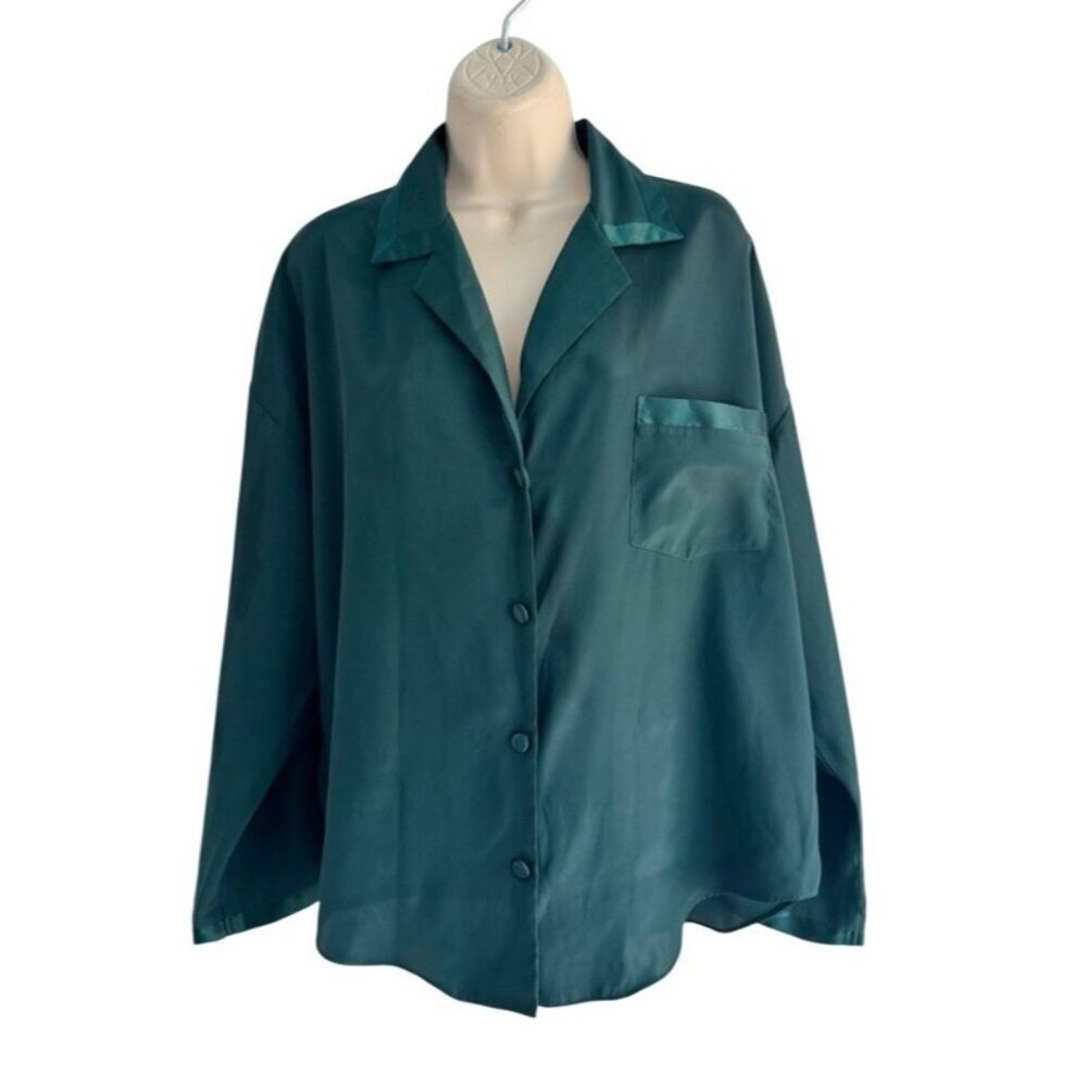 VTG Victoria's Secret Woman's Sz M Emerald Green Satin Top & Shorts Pajama Set